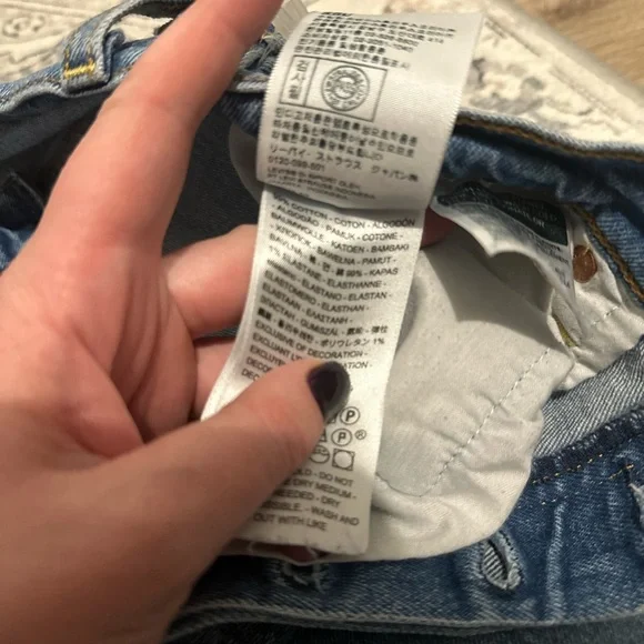 Levi’s Ribcage Straight - Picture 8 of 8